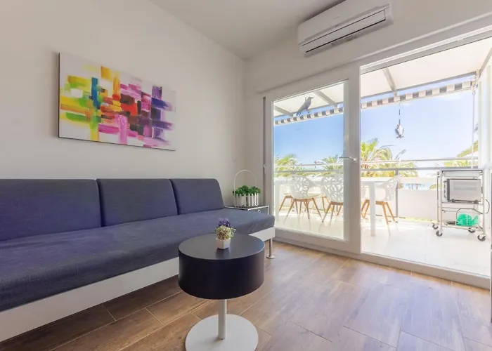 Appartamento Rodas-3 By Interhome